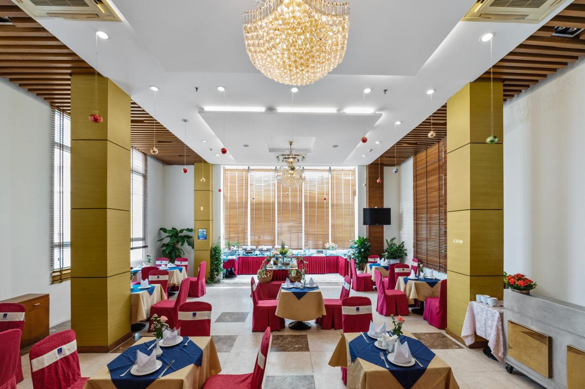 Danang Petro Hotel Extérieur photo