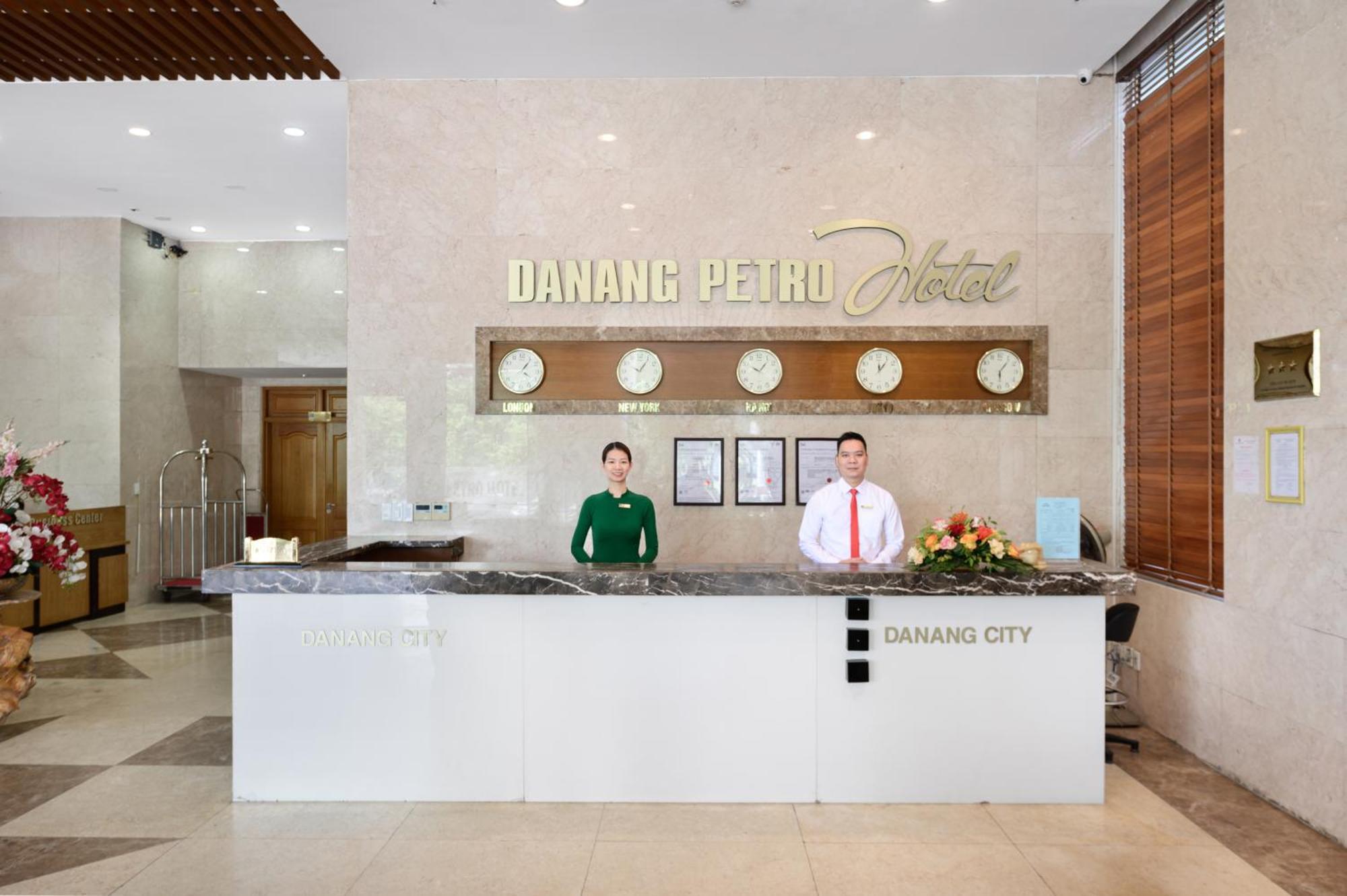 Danang Petro Hotel Extérieur photo