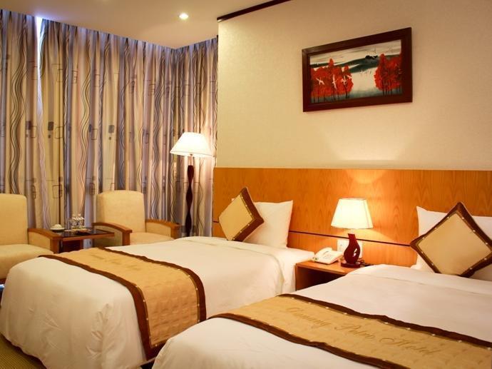 Danang Petro Hotel Extérieur photo