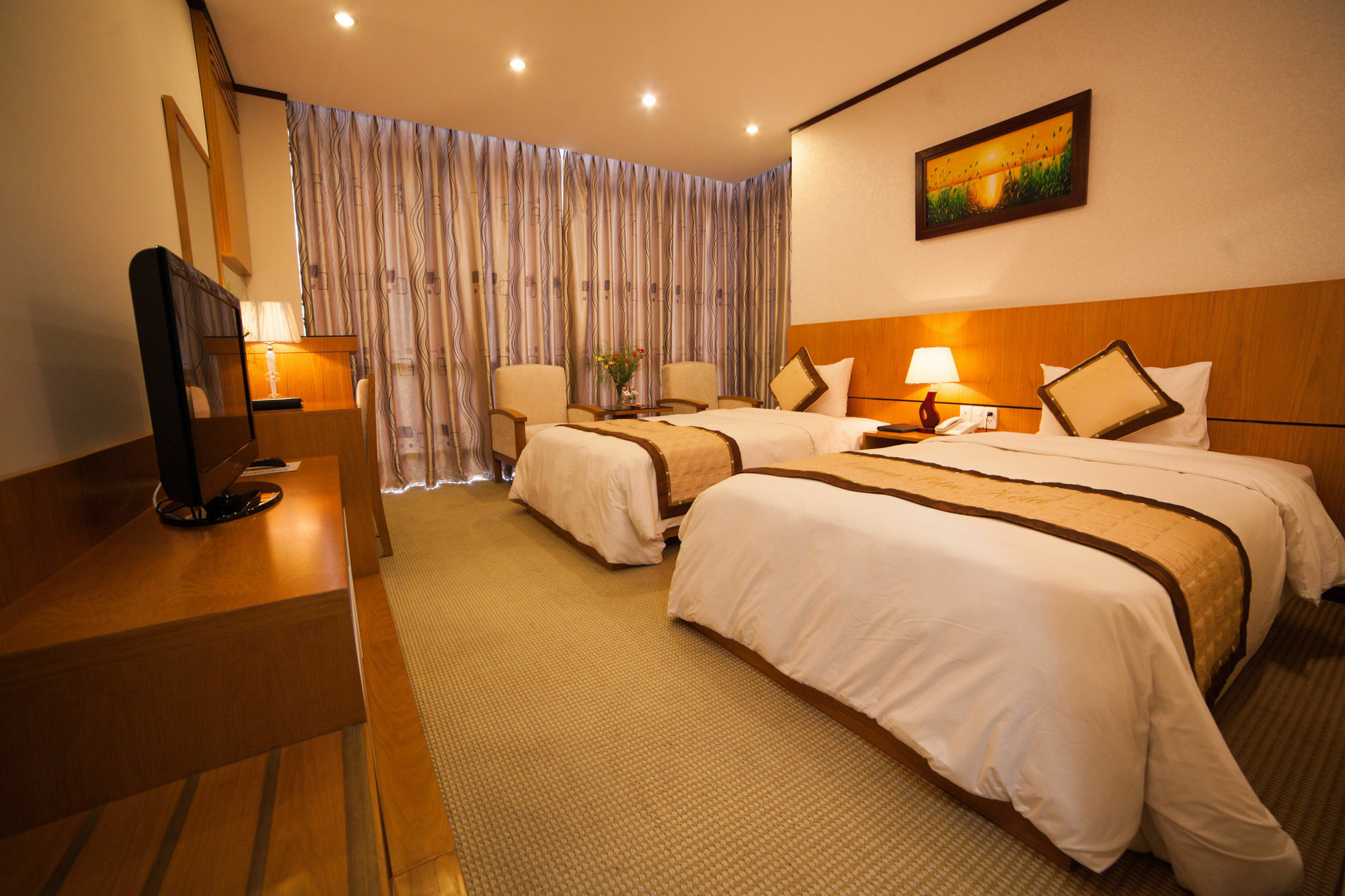 Danang Petro Hotel Extérieur photo