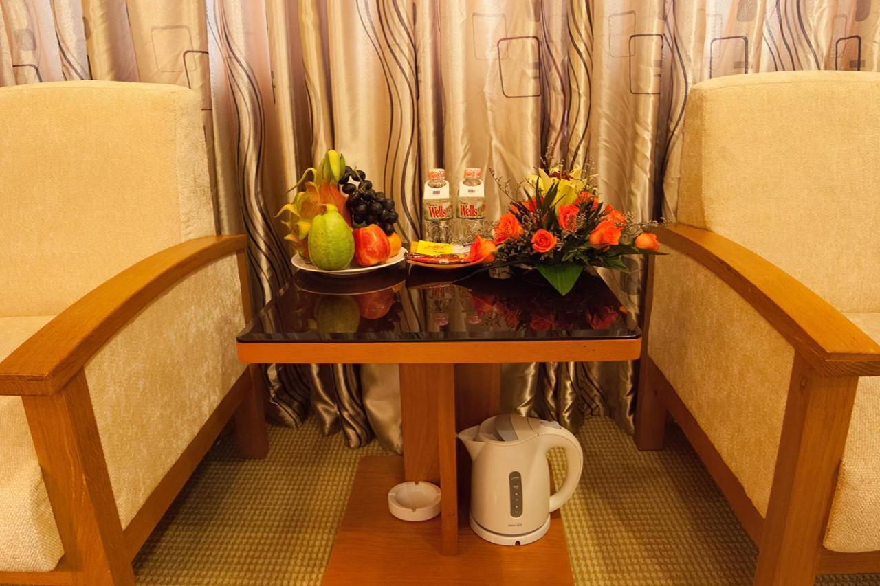 Danang Petro Hotel Extérieur photo
